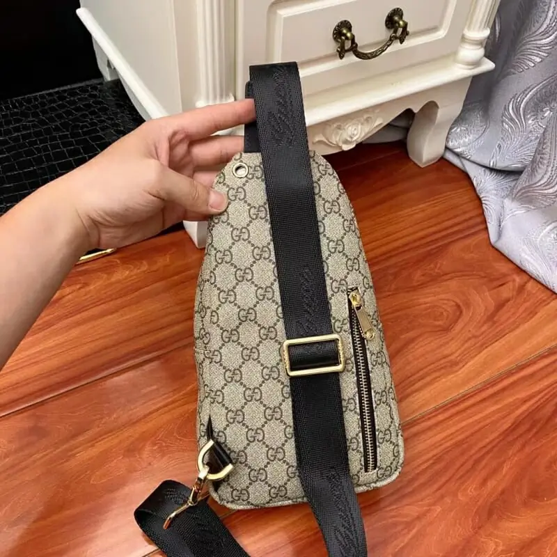 gucci aaa homme mini sac a main s_11b2a531